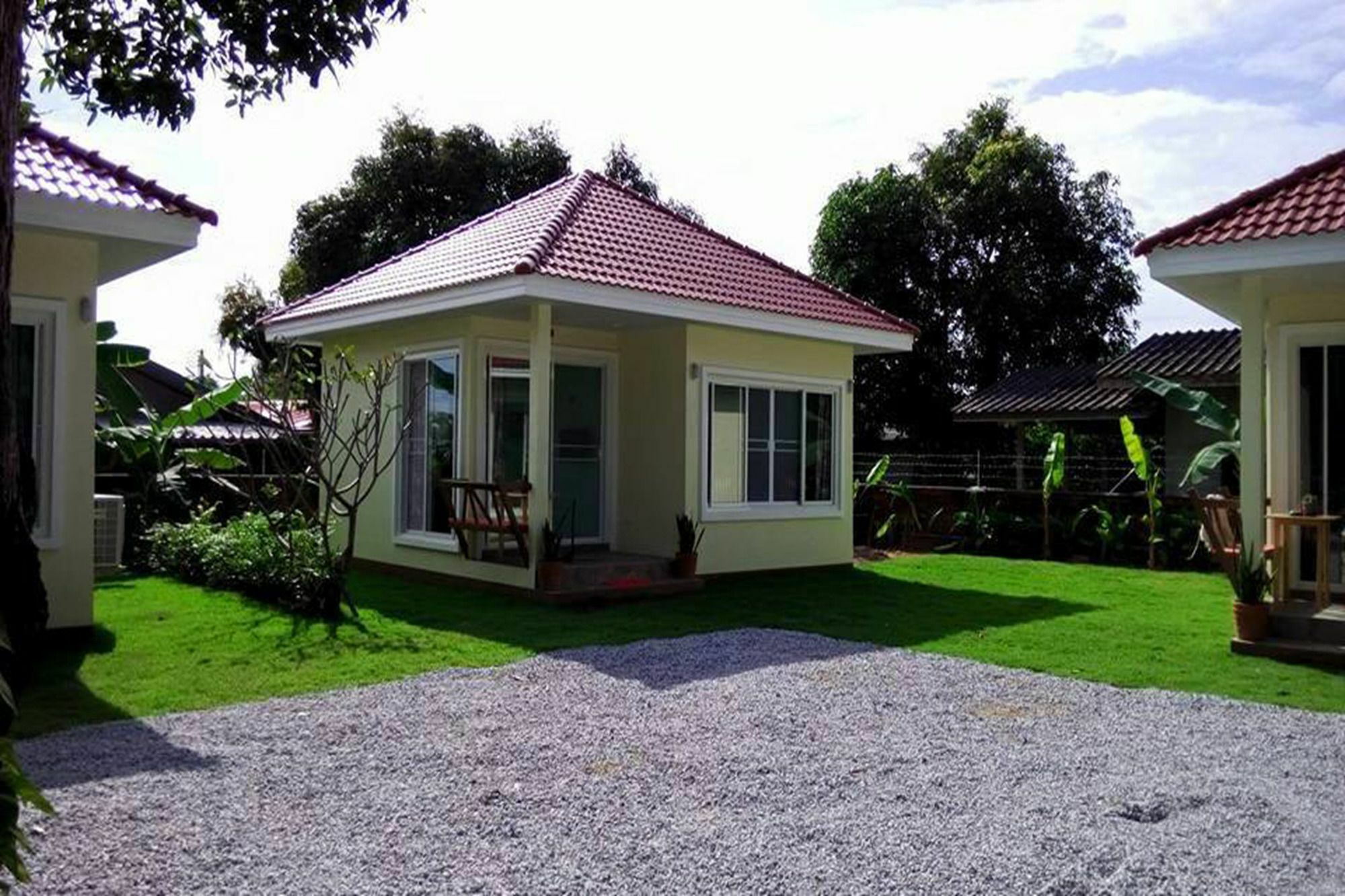 Pat'S Hideaway Bungalows رايونغ المظهر الخارجي الصورة